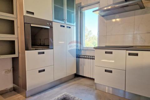 Condo/Apartment Maksimir, 130m2