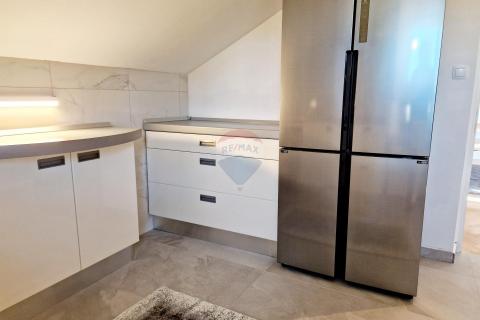 Condo/Apartment Maksimir, 130m2