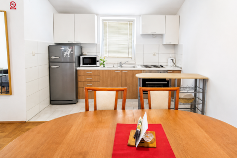 Malinska &ndash; Two-Bedroom Apartment with Sea View