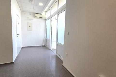 Офисное помещение Vi&scaron;kovo, 130m2