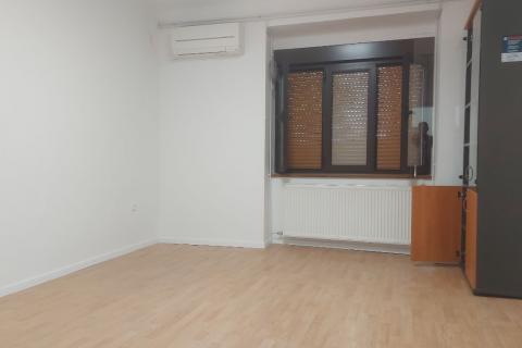 Office space Vi&scaron;kovo, 20m2