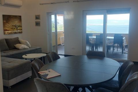 House Poljane, Opatija - Okolica, 230m2