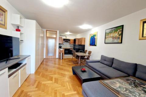 Stanovanje/Apartma Jarun, Tre&scaron;njevka - Jug, 75m2