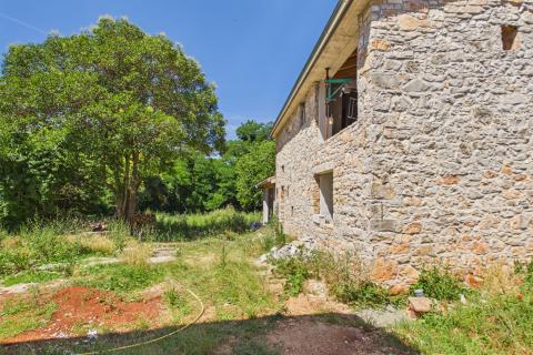 ISTRIA, LOVREČICA &ndash; Two Authentic Stone Houses in a Natural Setting