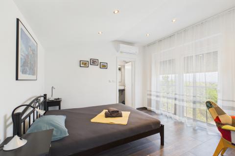 Istrien, Ližnjan &ndash; moderne Villa mit Meerblick